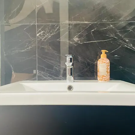 Jacuzzi Marbre - 451 شقة